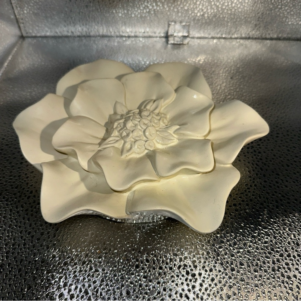 Target white Gardenia 3D resin Flower Wall art decor - Picture 4 of 9